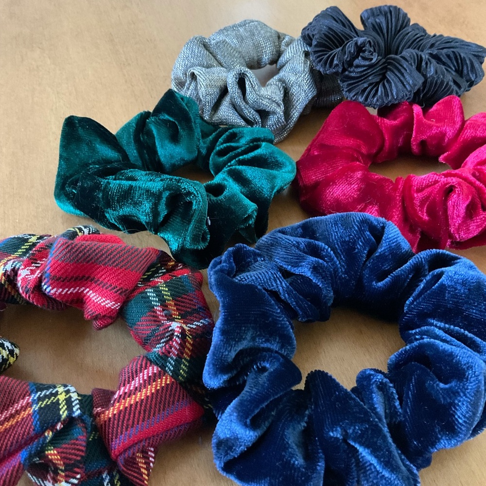 Set of 6 Small Scrunchies
